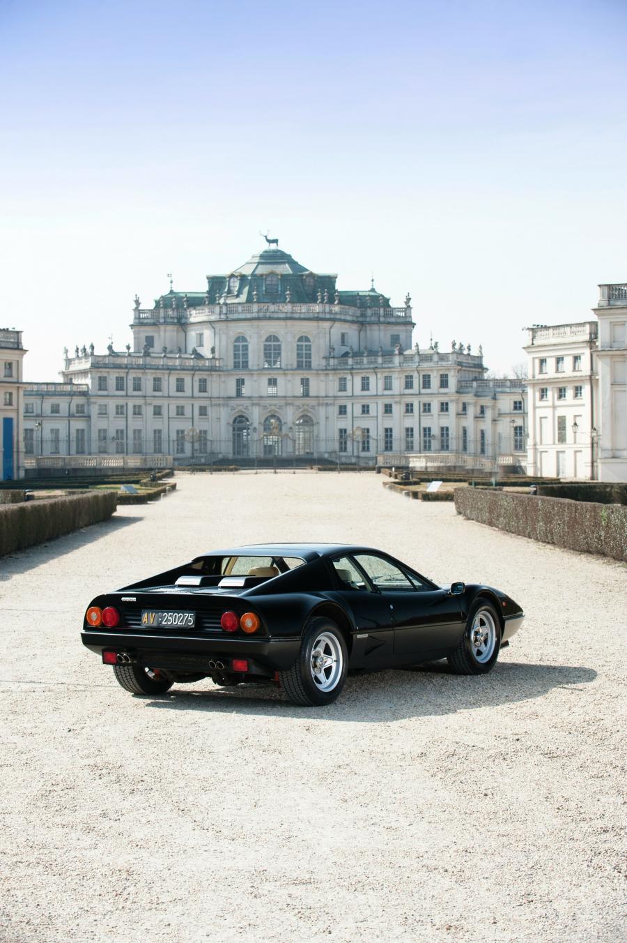  Ferrari 512 BBi 1981 года  (фото 10 из 31)